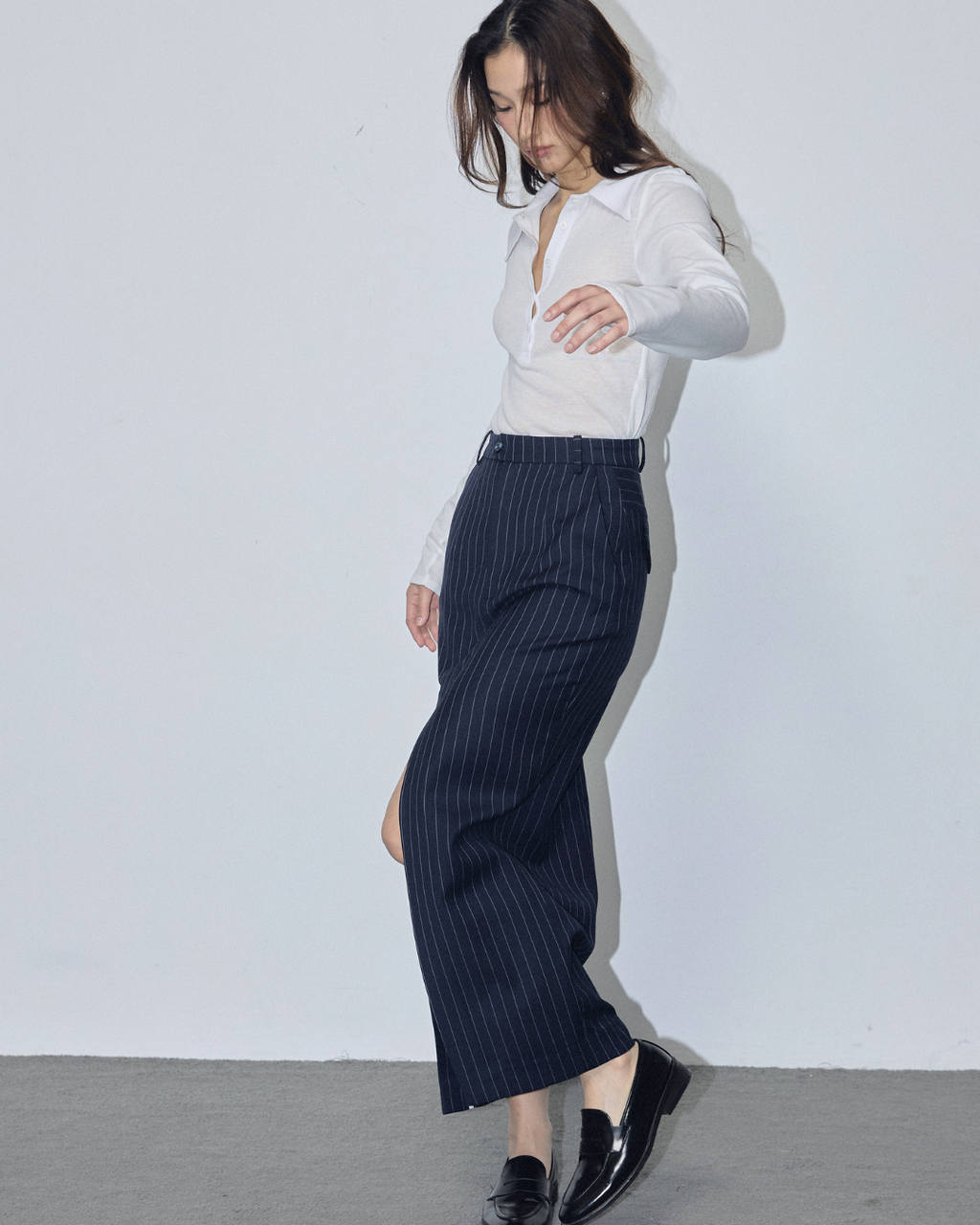 Front-slit Solid Skirt